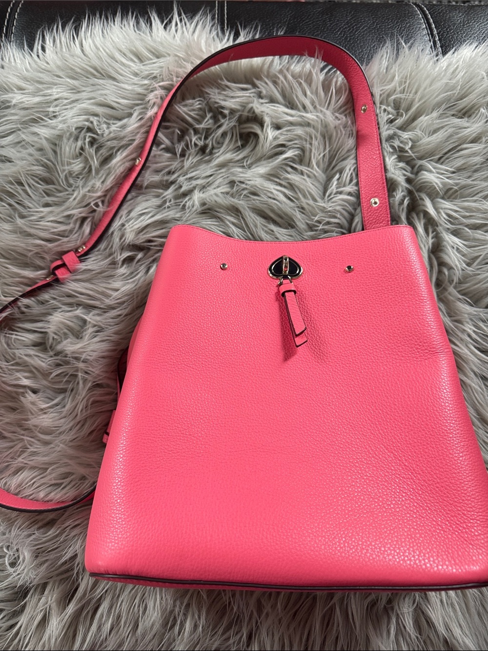 kate spade garden pink Pebbled Leather Shoulder Bag/Bucket Bag  “New/NoTag”